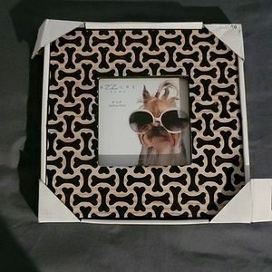 Nwt dog picture frame